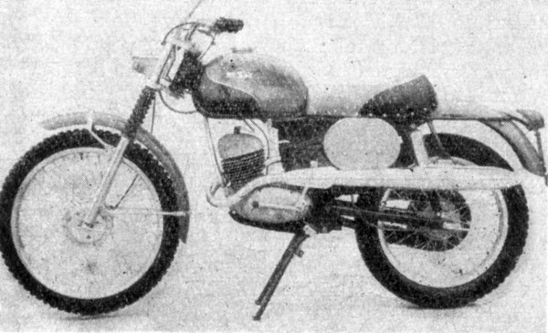 Motocykl WSK Sarenka MR16